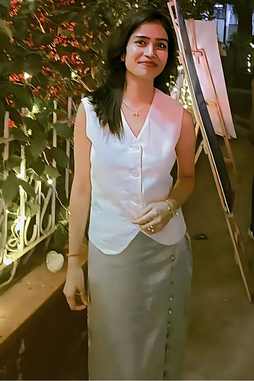 White Waistcoat Women – Formal Tailored Vest for Office Wear