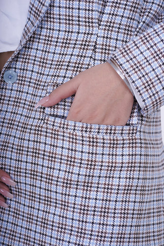 Co-ord Set - Tailored Waistline Checkered Blazer & High Rise Pleated Side Slit Trousers - Crafted from premium materials, our Checkered Blazer effortlessly combines comfort and style, making it a versatile choice for both formal and casual settings. Crafted with comfort and contemporary fashion in mind, the High Rise Pleated Side Slit Trousers offer a sleek and tailored fit that complements various occasions. 